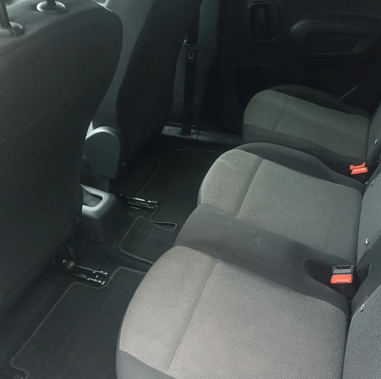 interior completo limpio después de limpieza de tapicería en Nules