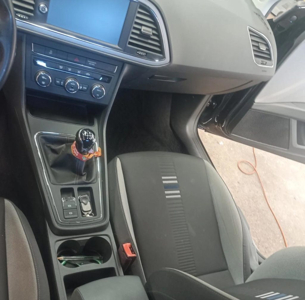 preparación y limpieza inicial de coches en nules